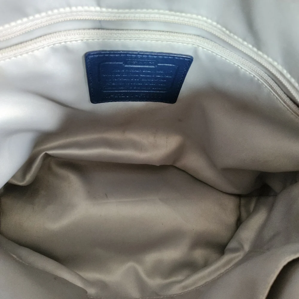 Coach 19198 Vintage Patent Leather Stitched Signature Tote/ Shoulder Bag - Picture 13 of 15